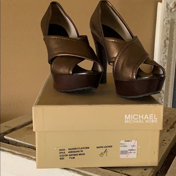 Brand New Michael Kors Platform Heels - Picture 1 of 2